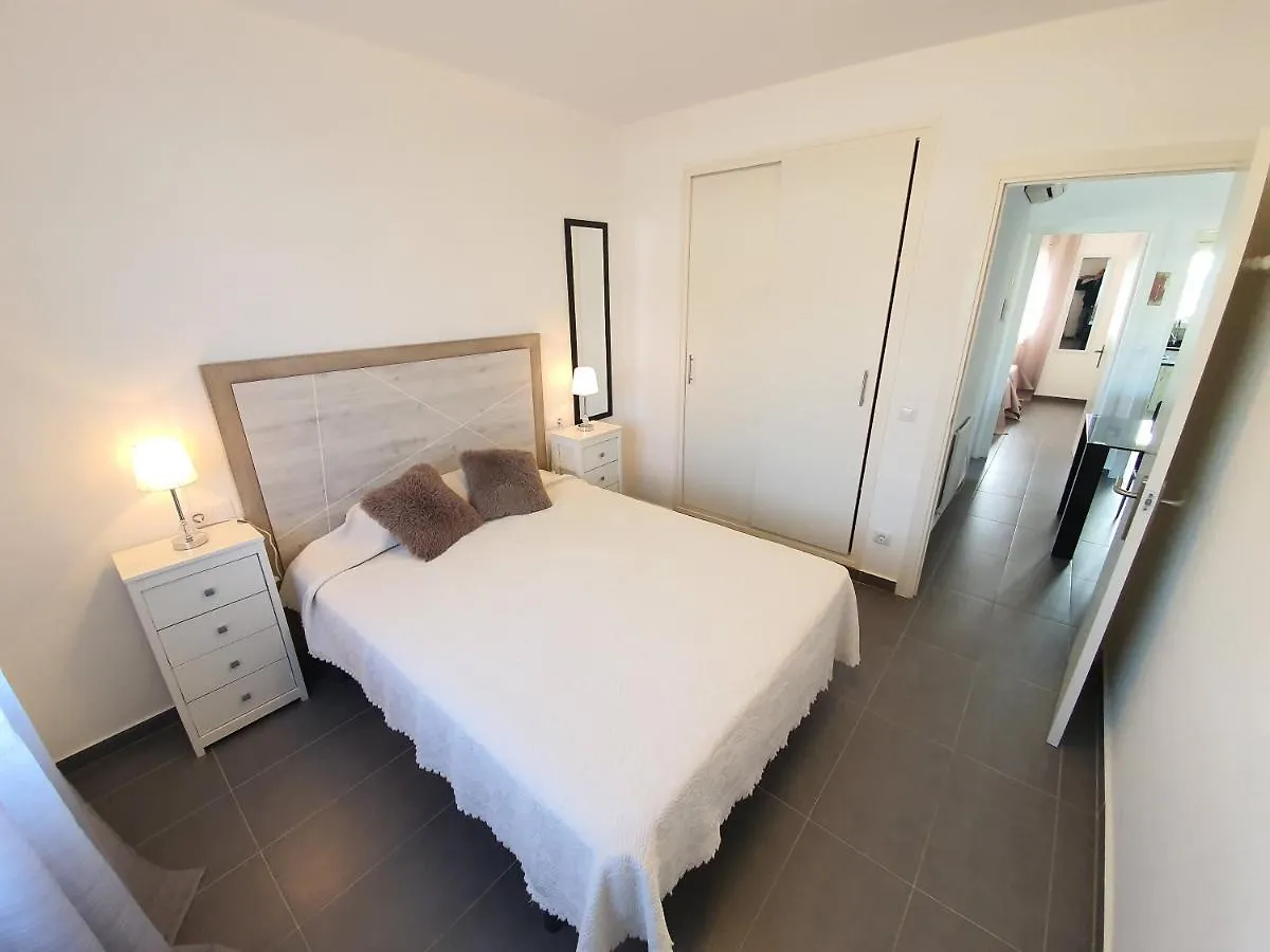 شقة إمبوريابرافا  في Apartamento Sant Mori-2